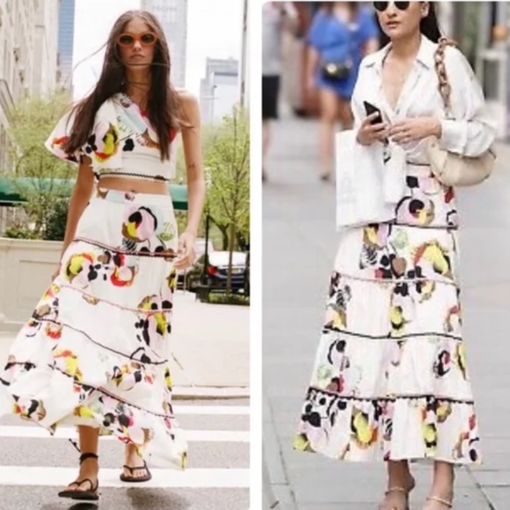 Zara printed tiered long skirt S